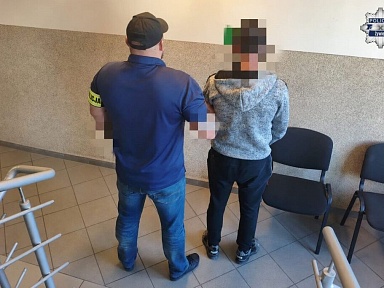 Żywieccy policjanci zatrzymali poszukiwanego Europejskim Nakazem Aresztowania